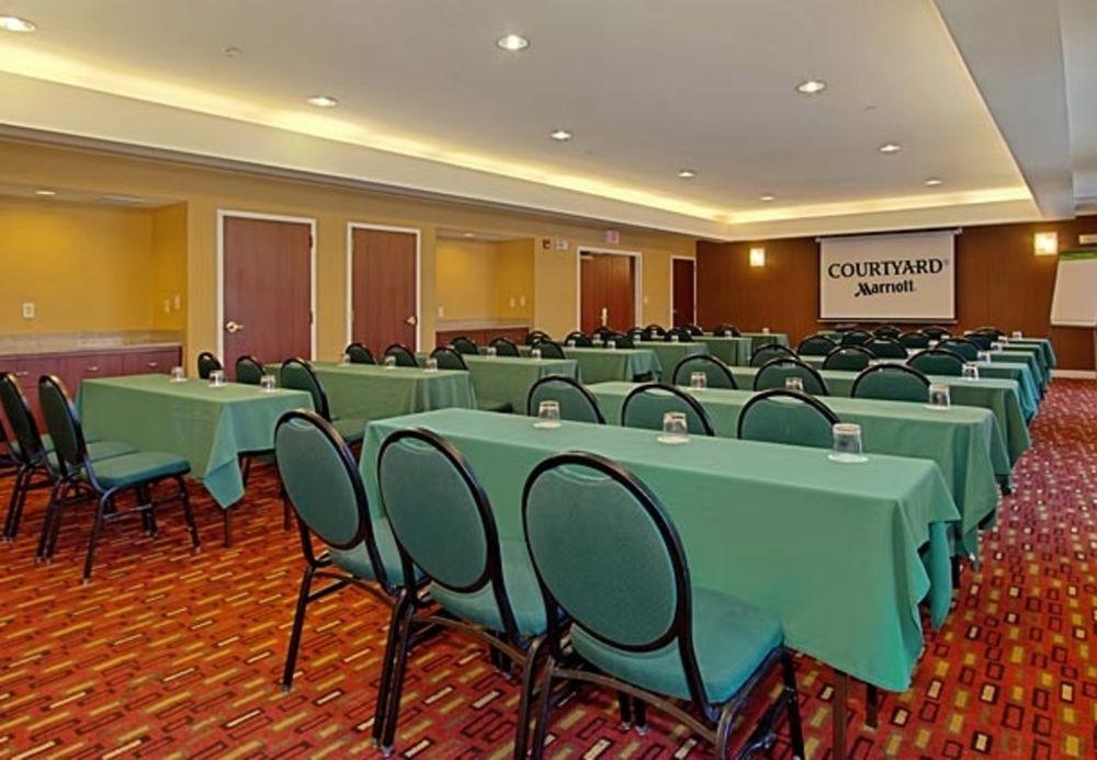 Courtyard By Marriott Springfield Hotel Buitenkant foto