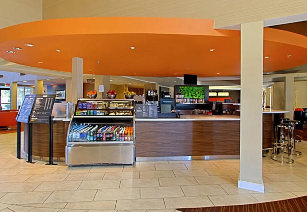 Courtyard By Marriott Springfield Hotel Buitenkant foto