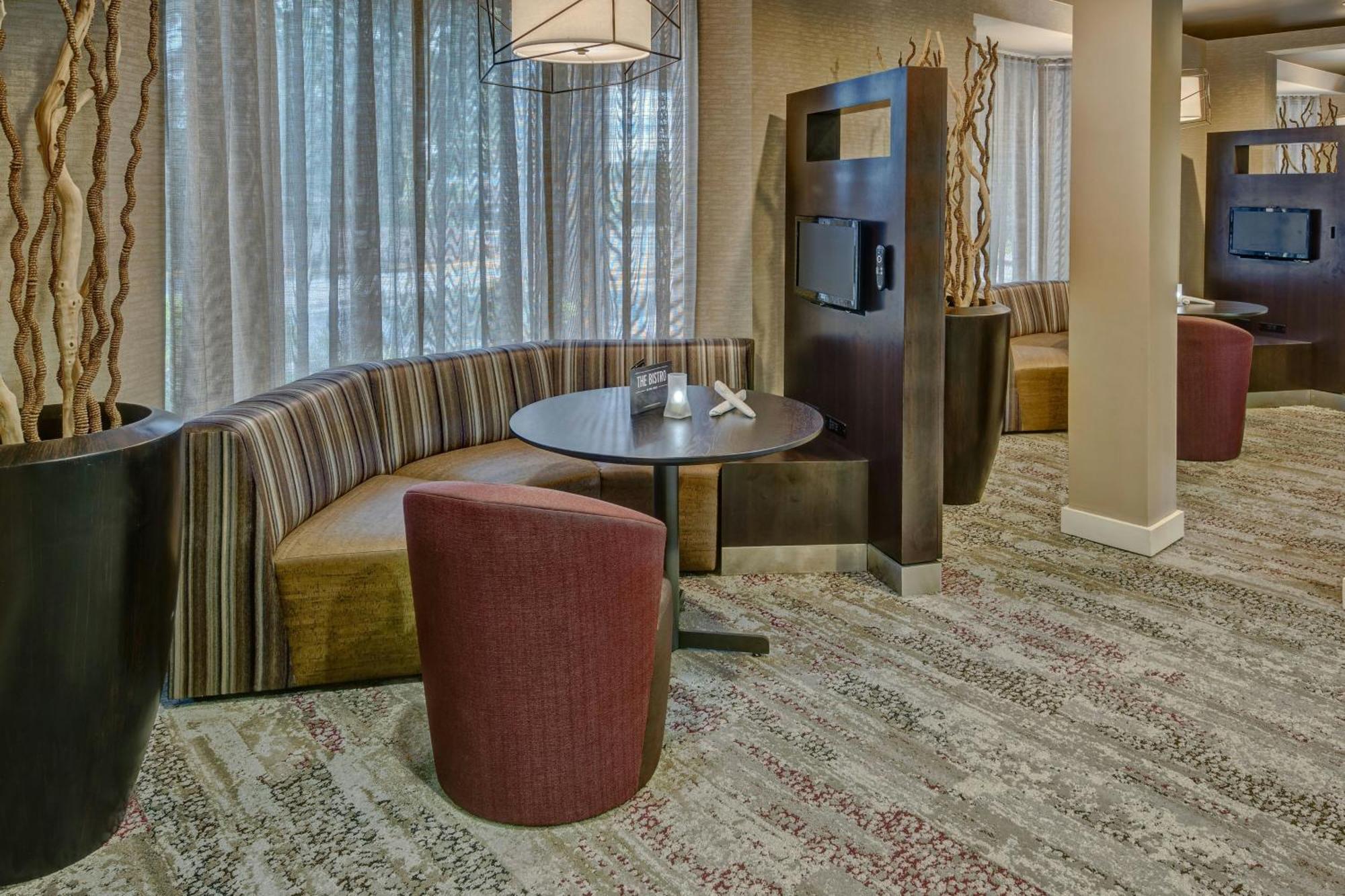 Courtyard By Marriott Springfield Hotel Buitenkant foto