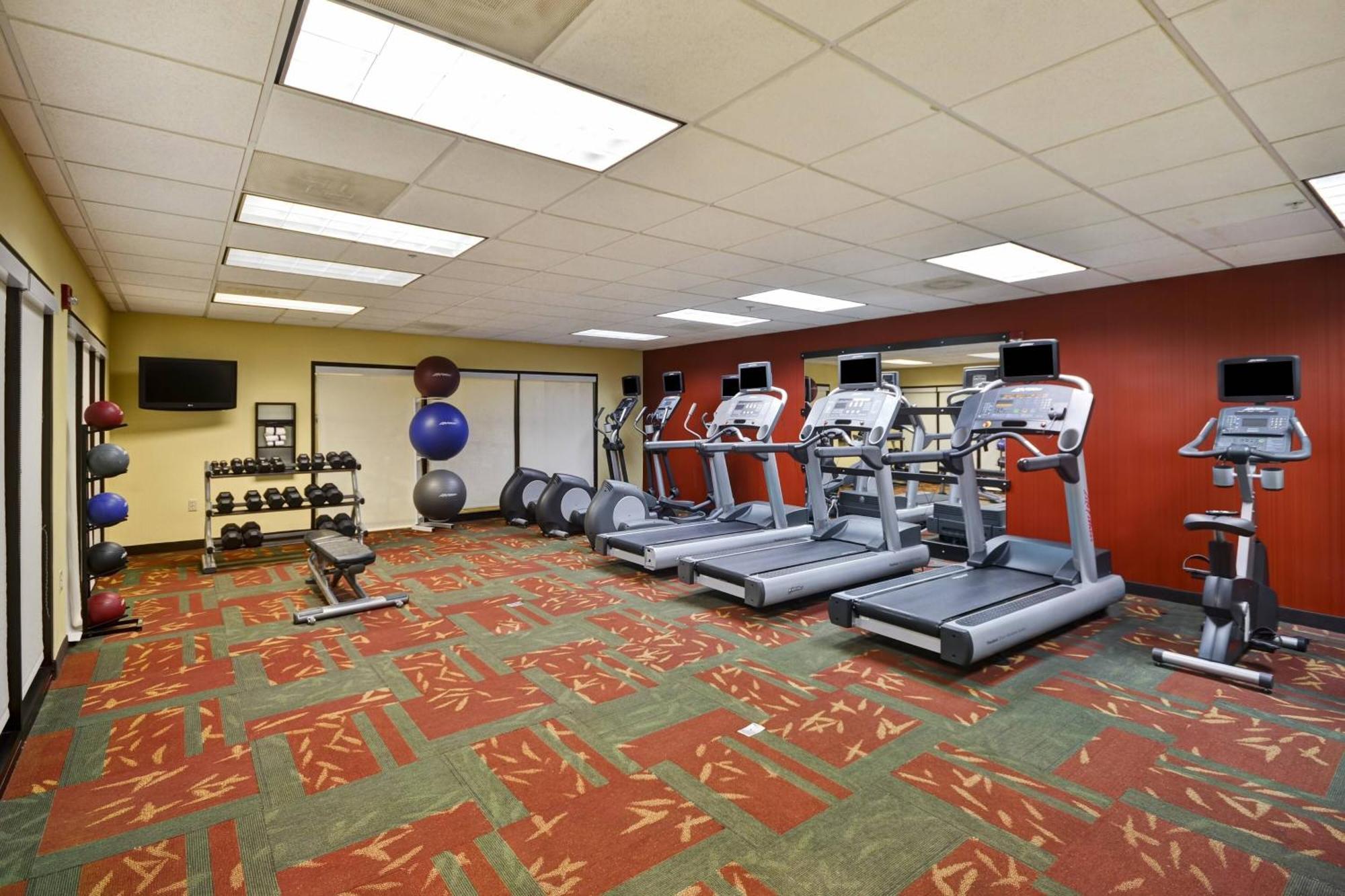 Courtyard By Marriott Springfield Hotel Buitenkant foto