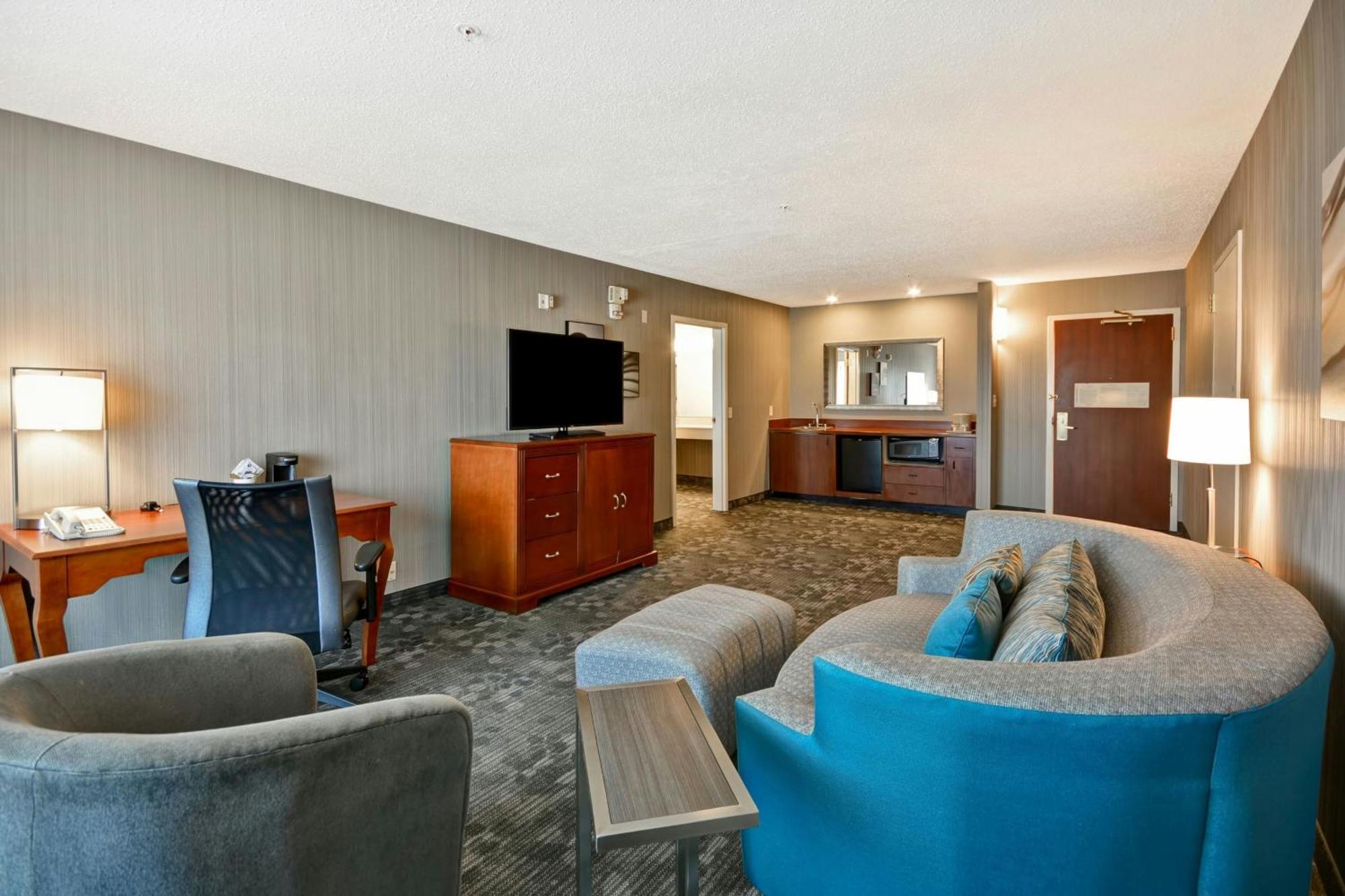 Courtyard By Marriott Springfield Hotel Buitenkant foto